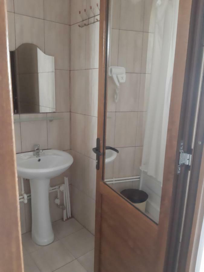 La Babusca Hotel Două Mai Kültér fotó